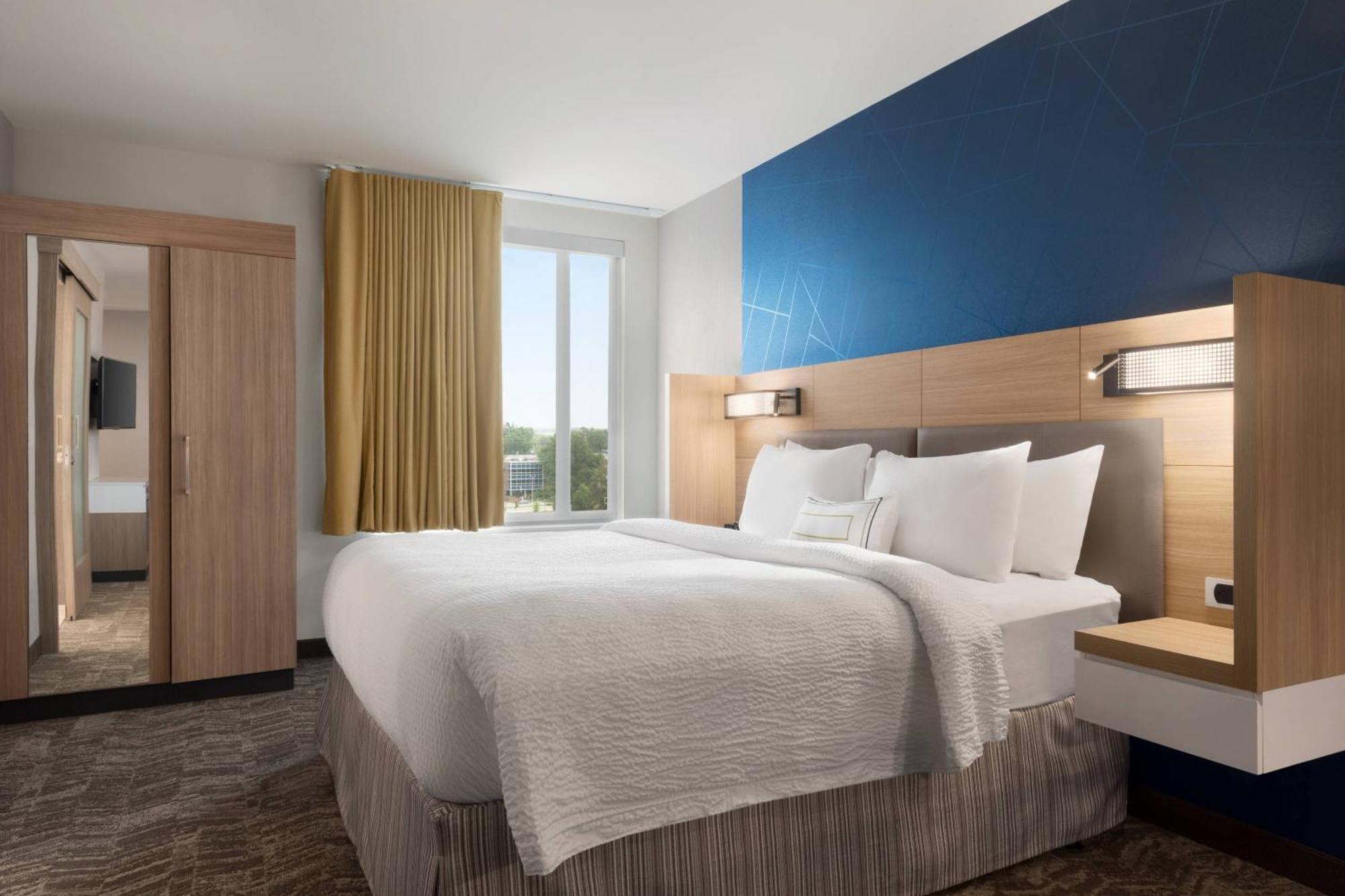 Springhill Suites By Marriott Milwaukee West/Wauwatosa Buitenkant foto