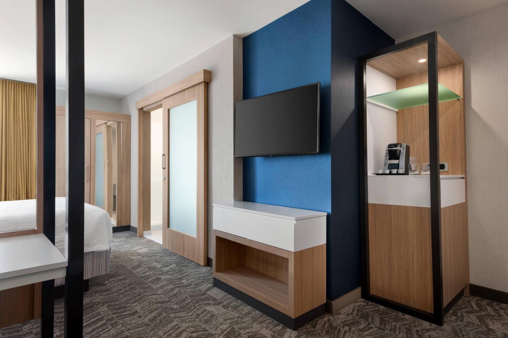Springhill Suites By Marriott Milwaukee West/Wauwatosa Buitenkant foto