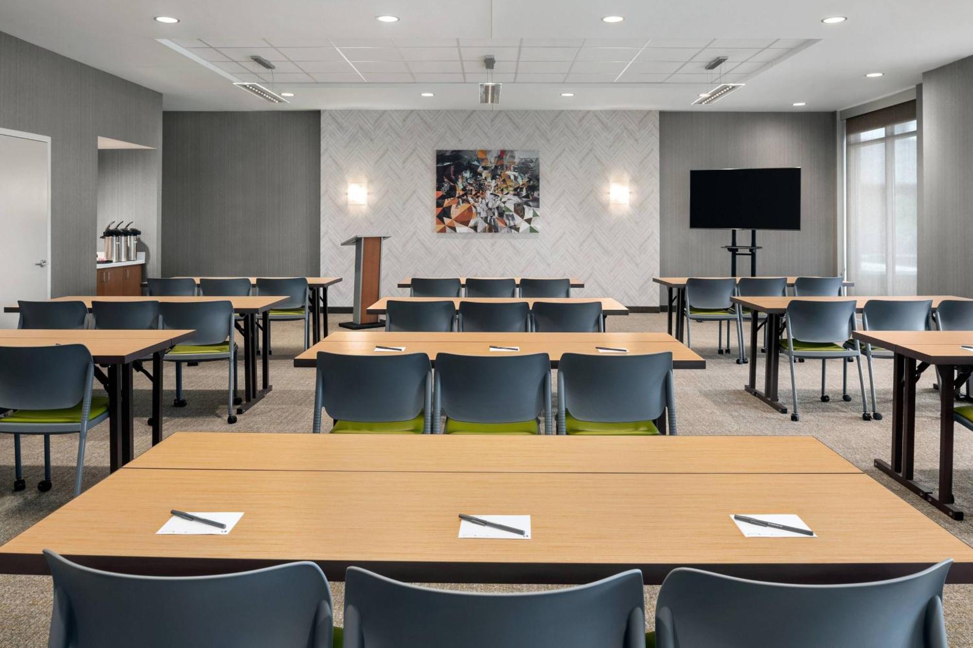 Springhill Suites By Marriott Milwaukee West/Wauwatosa Buitenkant foto